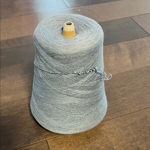 Blue-Gray Yarn Cone With stretchy yarn